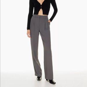 Aritzia Effortless Pant - size 2